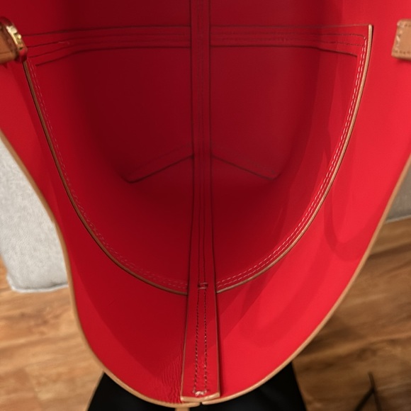 Authentic Tory Burch Block T Tote Tan Bag shoulder purse - Picture 11 of 11